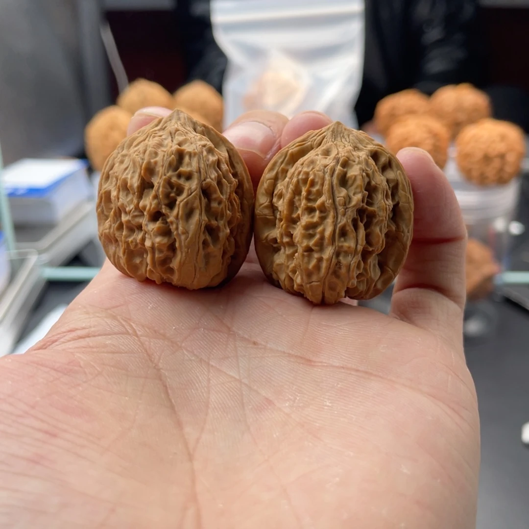 文玩核桃吊坠随机