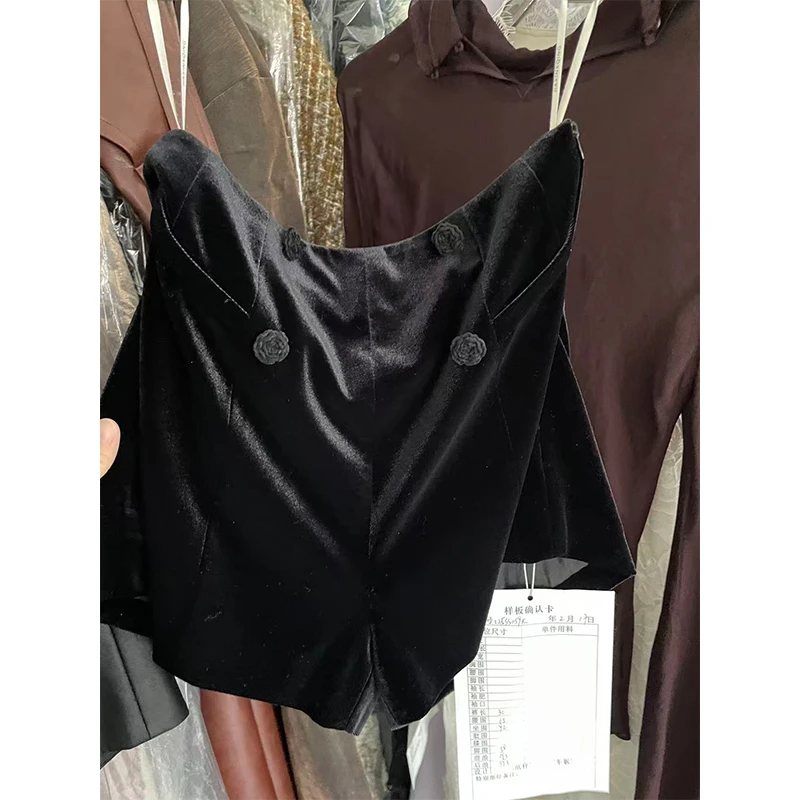 JIAXINXQING黑色丝绒显瘦常规款高腰夏季五分短裤女士原创设计