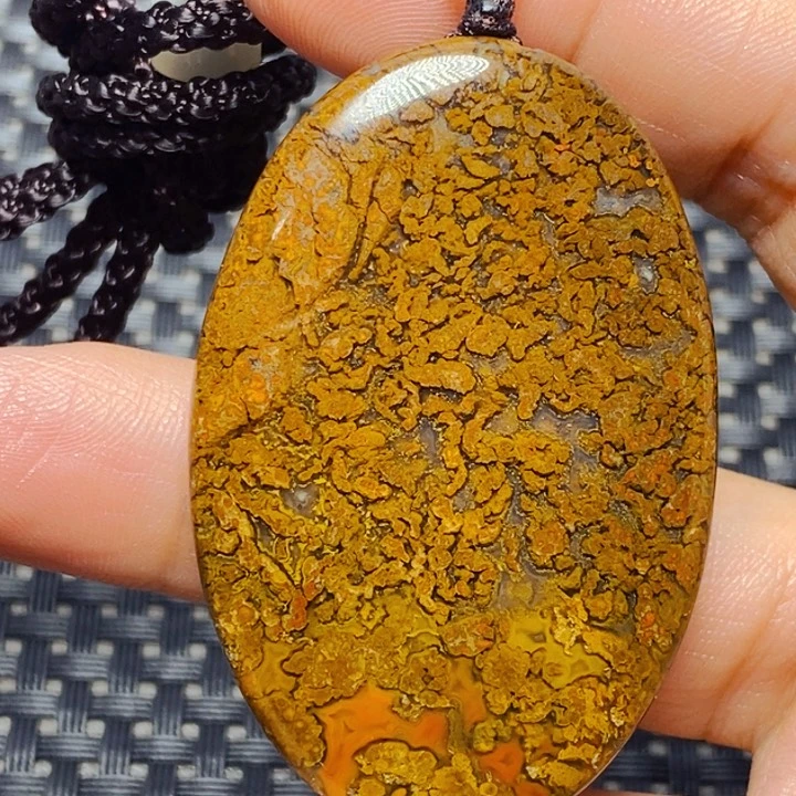 玛瑙/玉髓颈饰未镶嵌$**兄