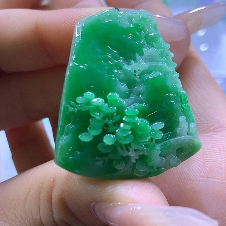 翡翠未镶嵌颈饰天然翡翠A货吊坠