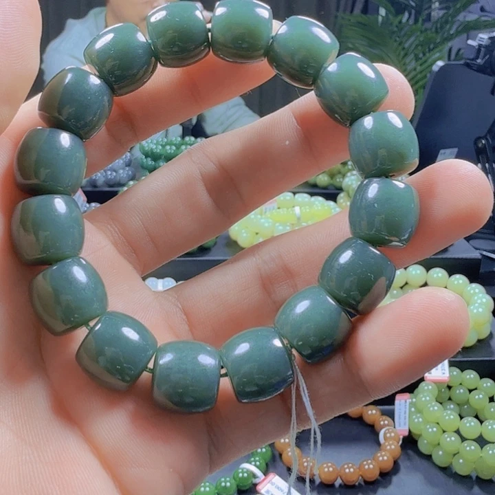 未镶嵌手链和田玉