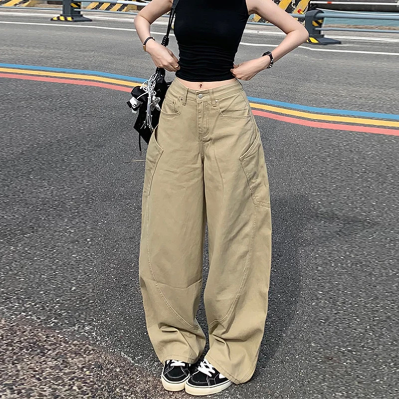 卡其色大口袋弯刀牛仔裤女秋季新款梨形身材高腰宽松显瘦阔腿裤子