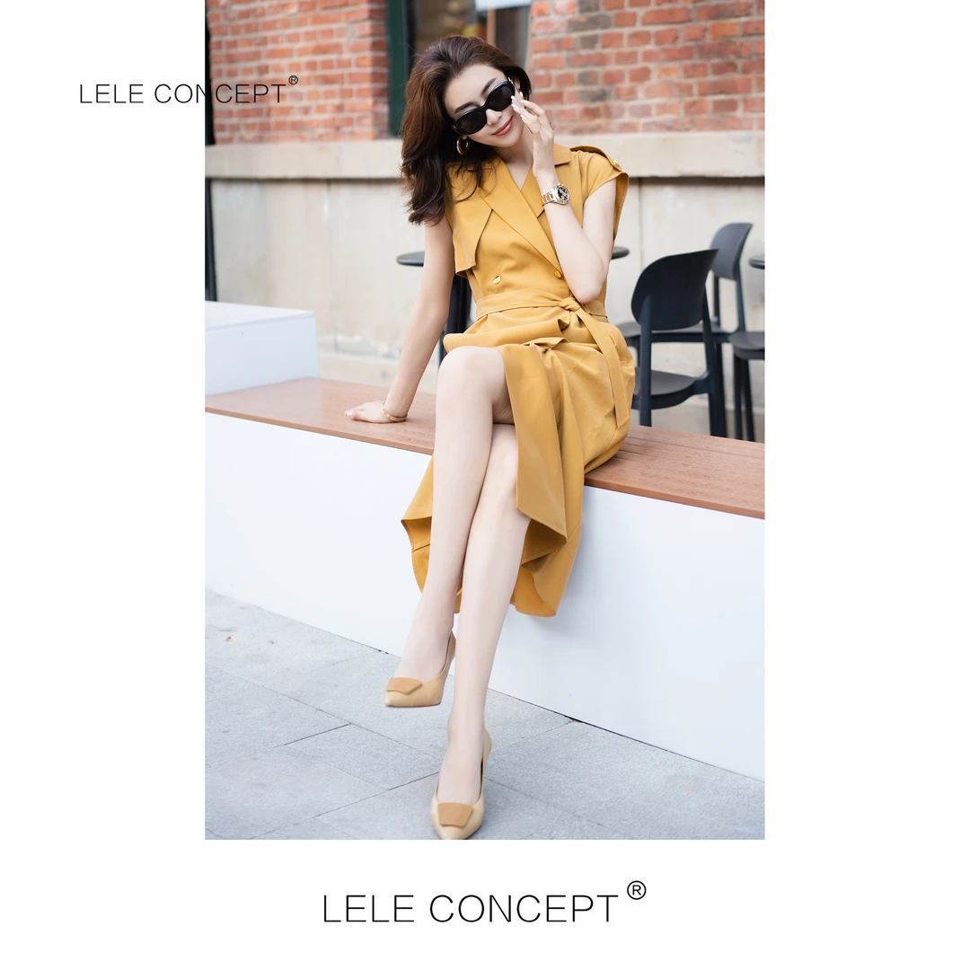 LELE CONCEPT丨都市时装气质显瘦无袖风衣裙Q0614