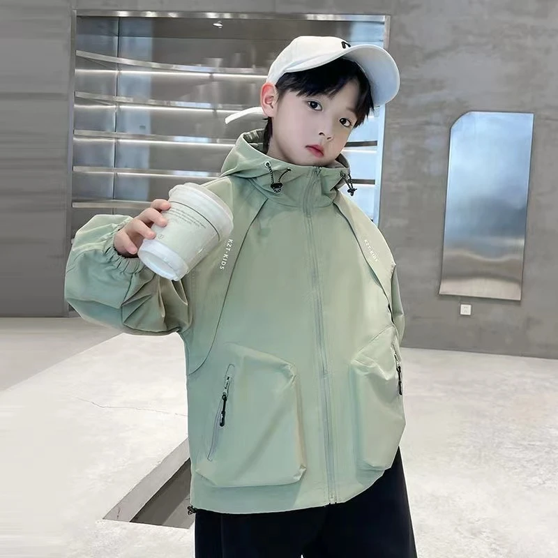 男童春秋款外套2025新中大童时尚风衣夹克冲锋衣洋气连帽上衣潮