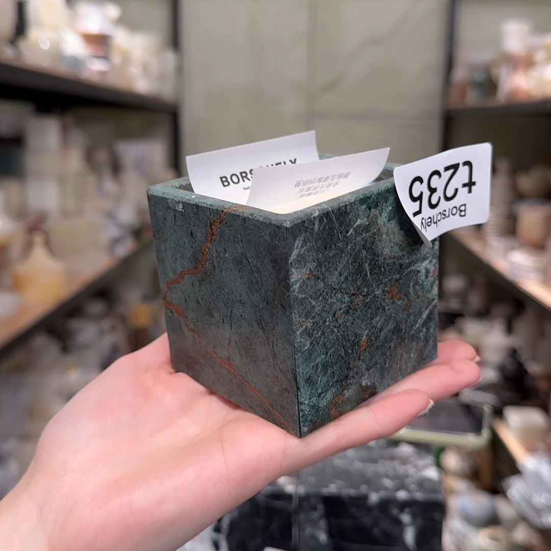 大理石t235。 人。