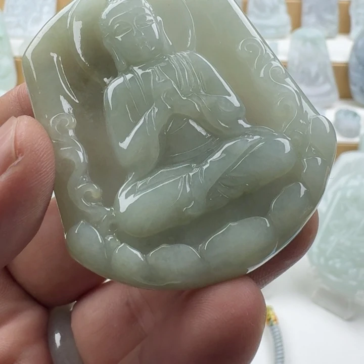 翡翠未镶嵌颈饰天然缅甸A货翡翠