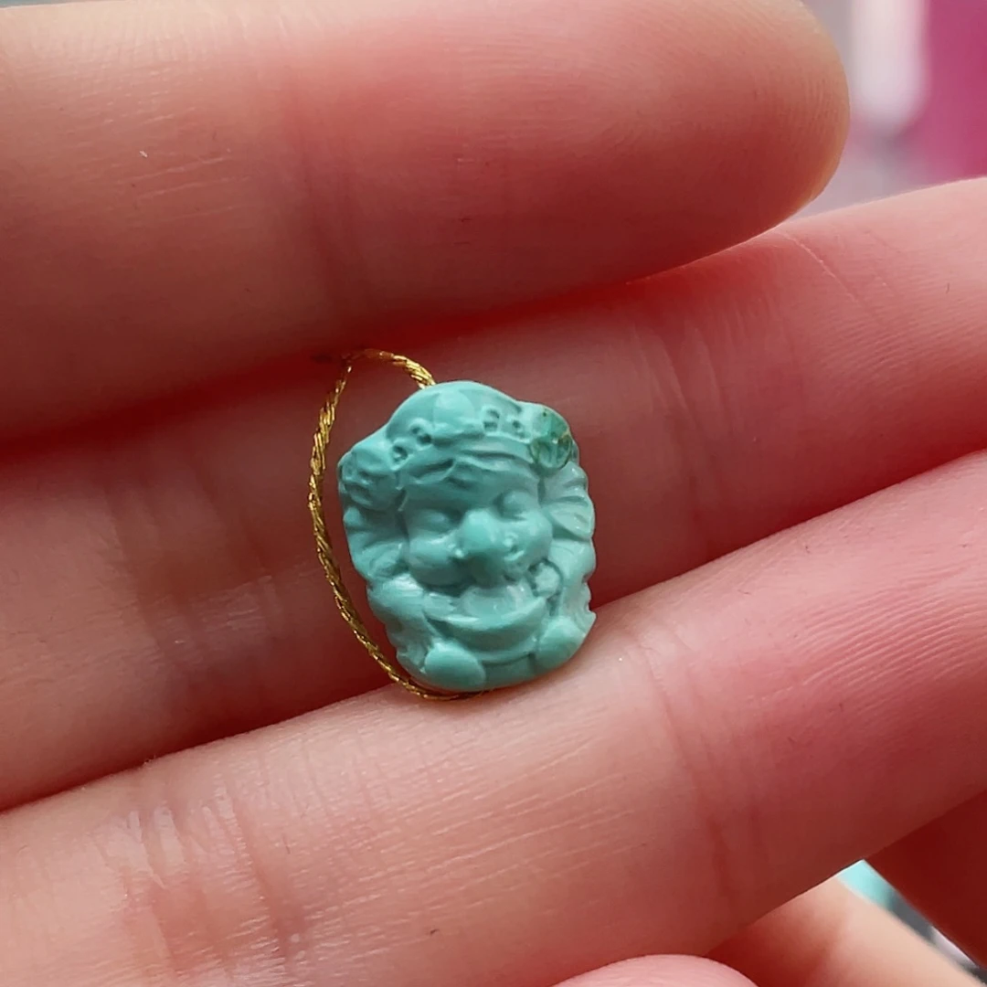 绿松石颈饰未镶嵌