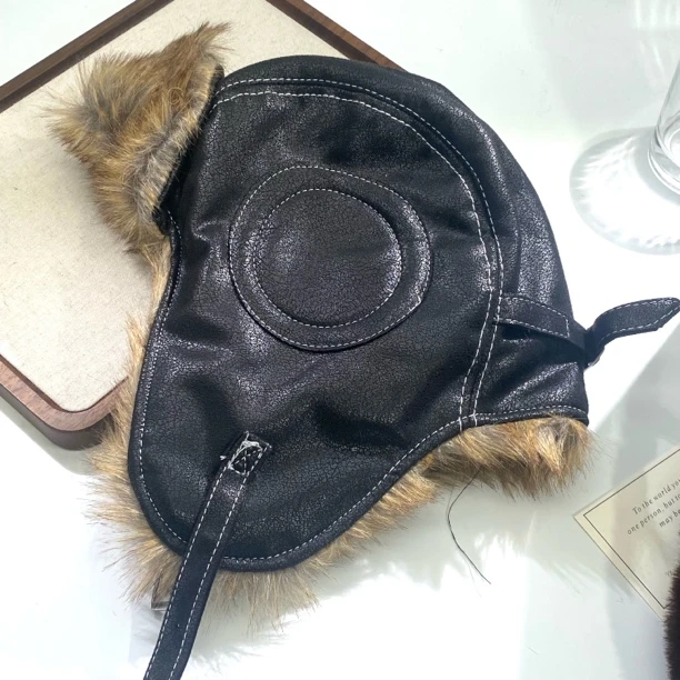 05225大淇原创冬季气质复古加厚保暖毛绒绒防寒雷锋帽