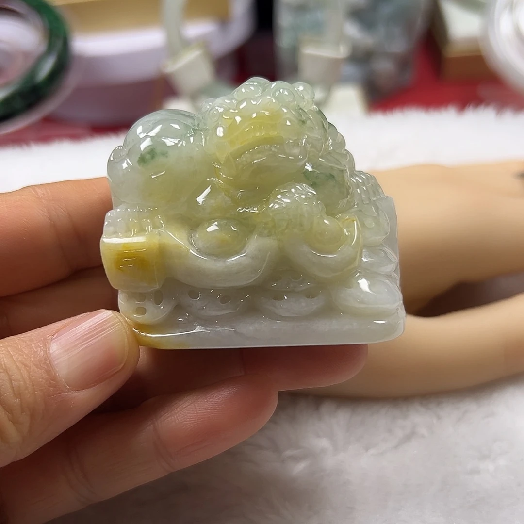 未镶嵌挂件翡翠缅甸天然A货翡翠貔貅摆件