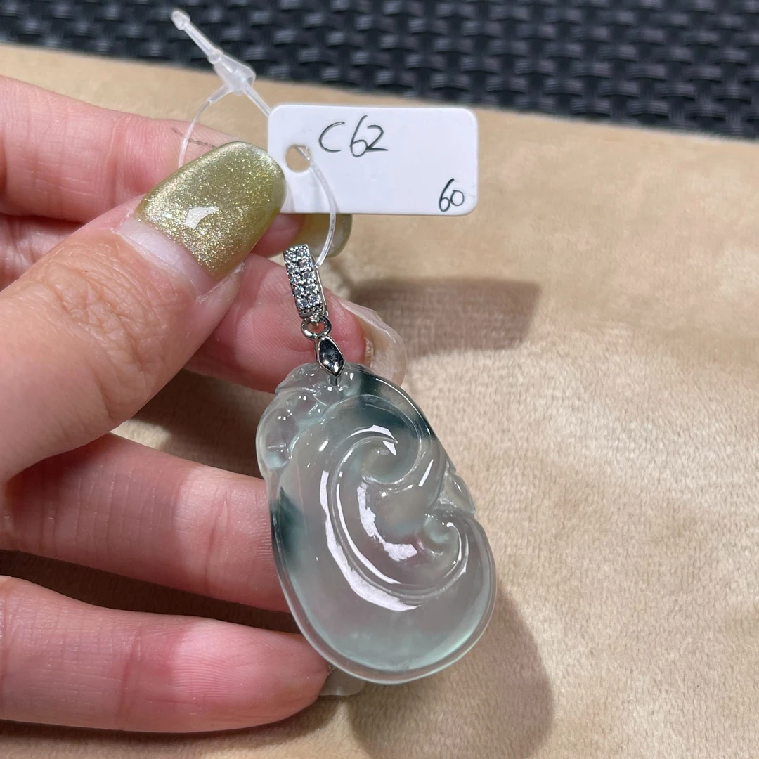 C62吊坠百搭男女款多样性发货其一