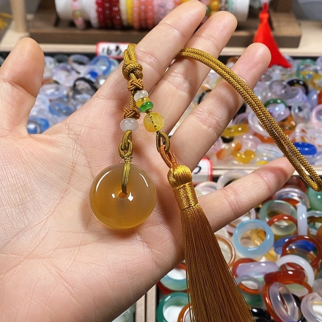 玛瑙/玉髓颈饰未镶嵌