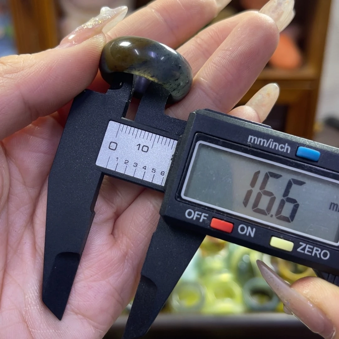 蛇纹石玉未镶嵌手镯157