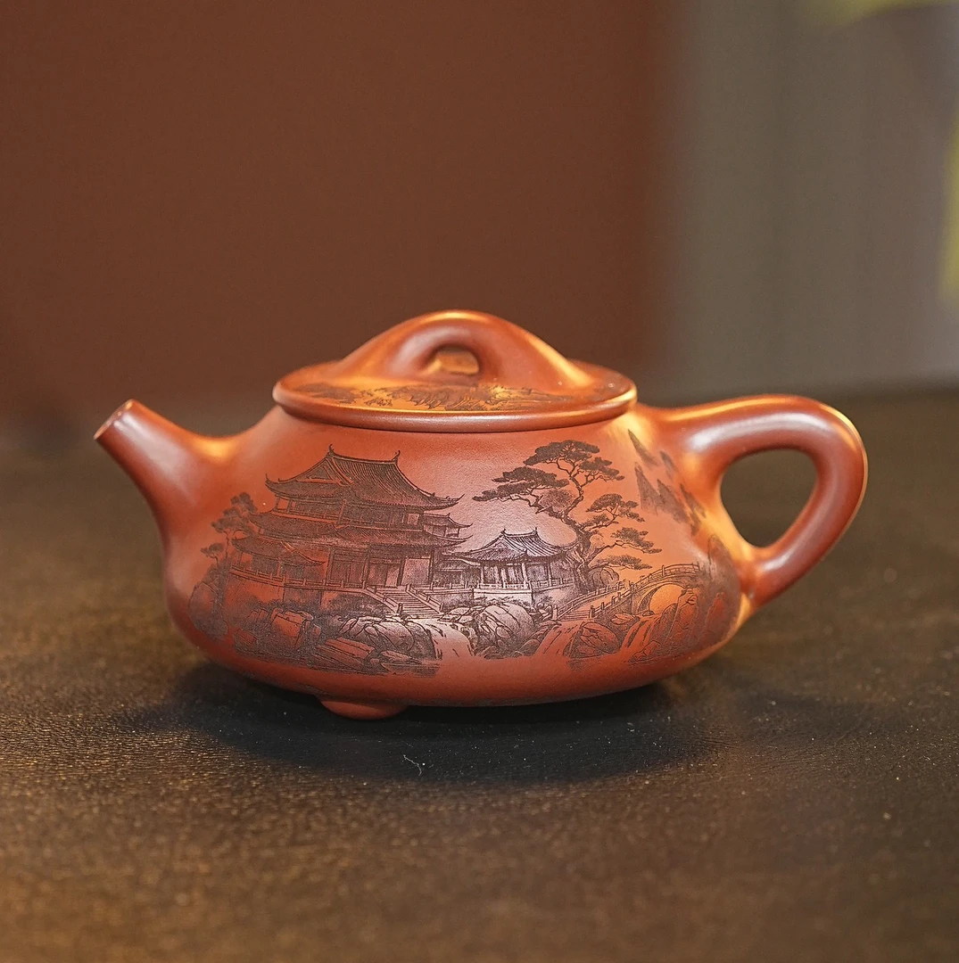 宜兴原矿龙血砂泥料手工刻绘山水石瓢紫砂壶茶具