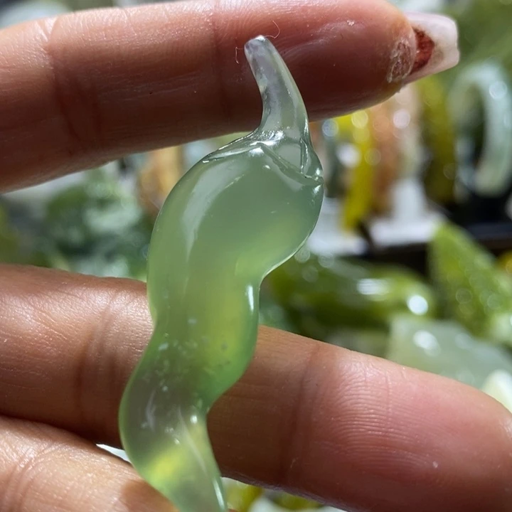 岫玉未镶嵌岫玉吊坠