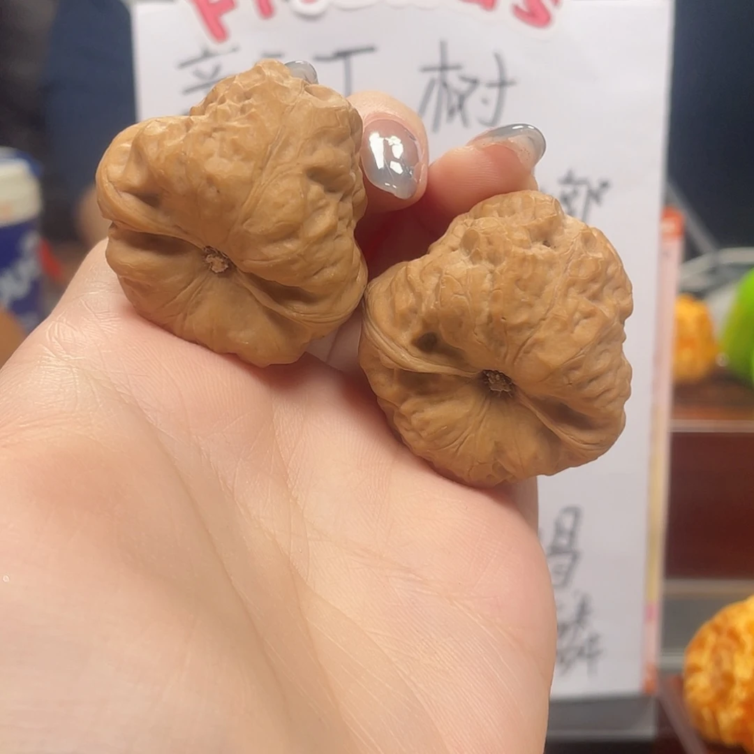 桃核吊坠40尺古蝉