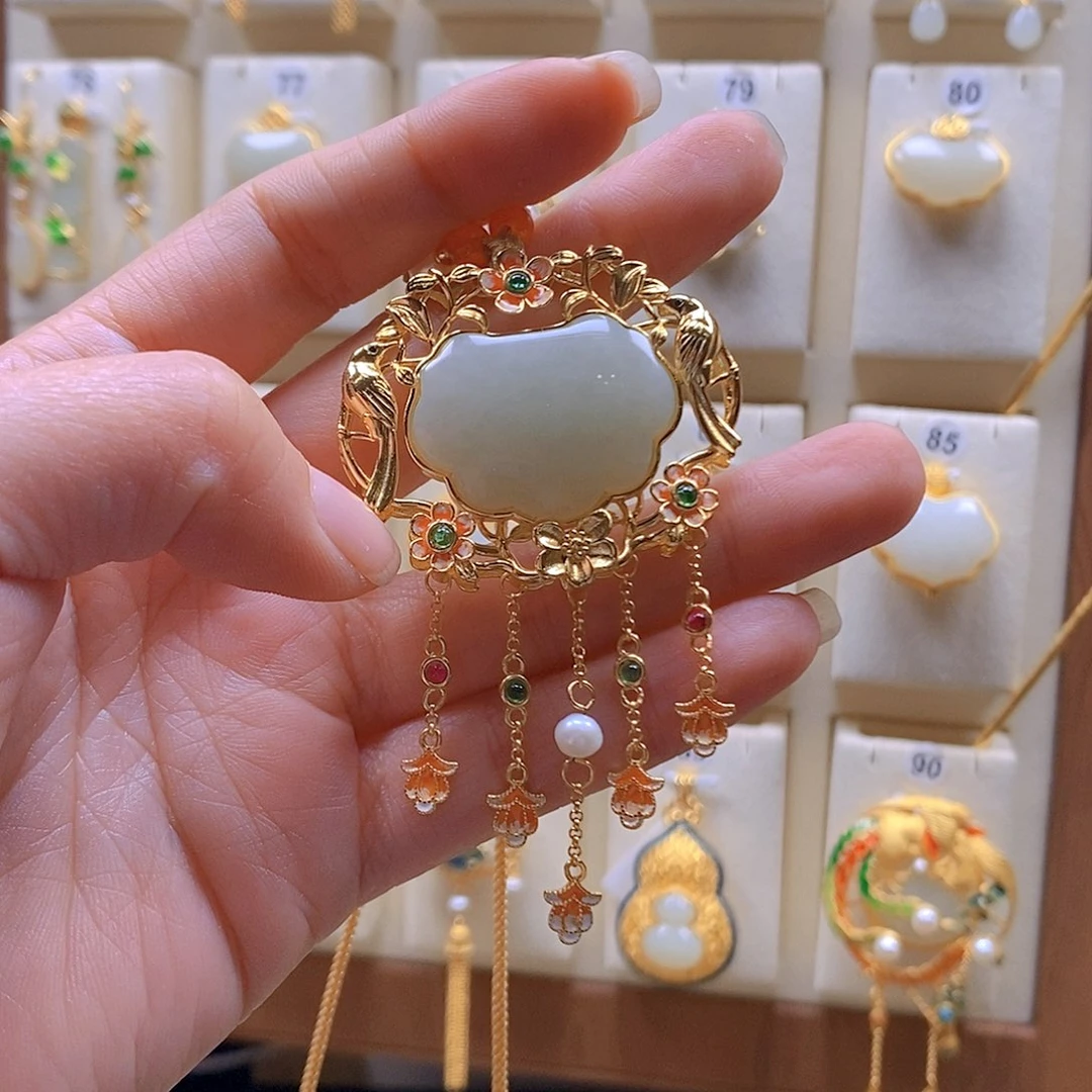 和田玉银S925镶嵌颈饰