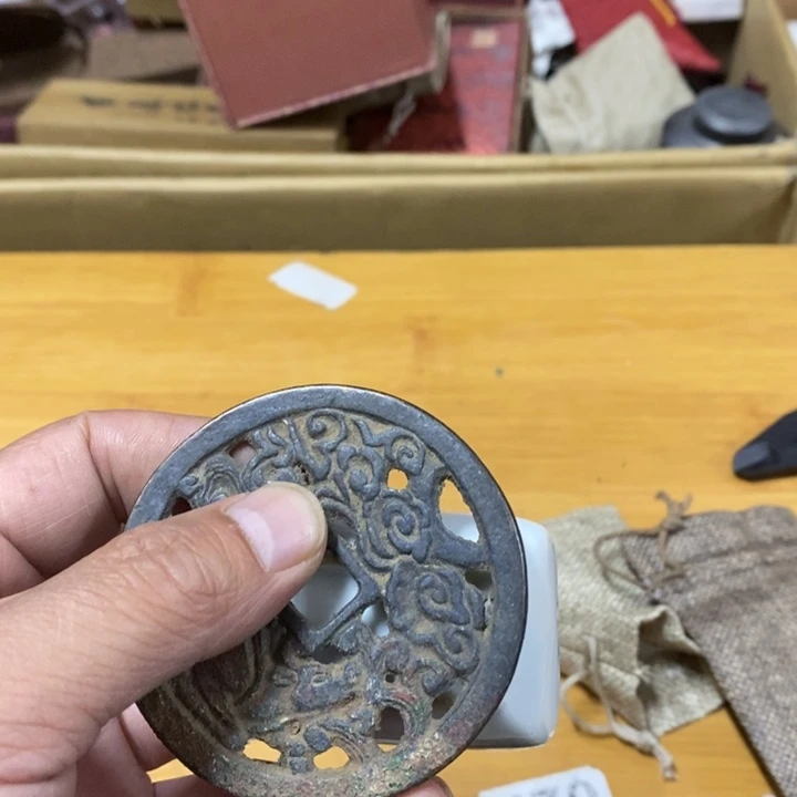 瓷中古工艺品一件