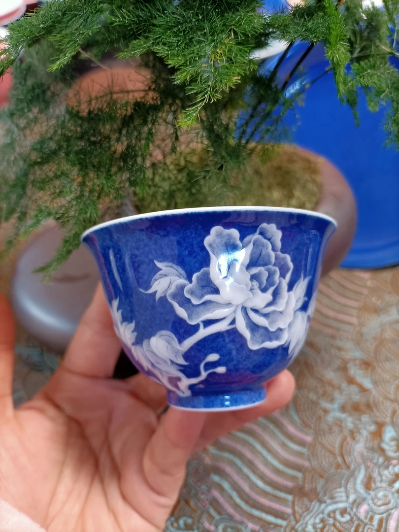 景德镇纯手工洒蓝堆白国色天香不茶杯手绘品茗杯茶具陶瓷主人杯