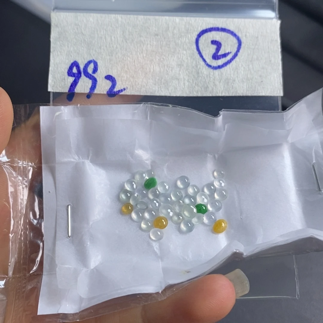 定制翡翠未镶嵌不退不换