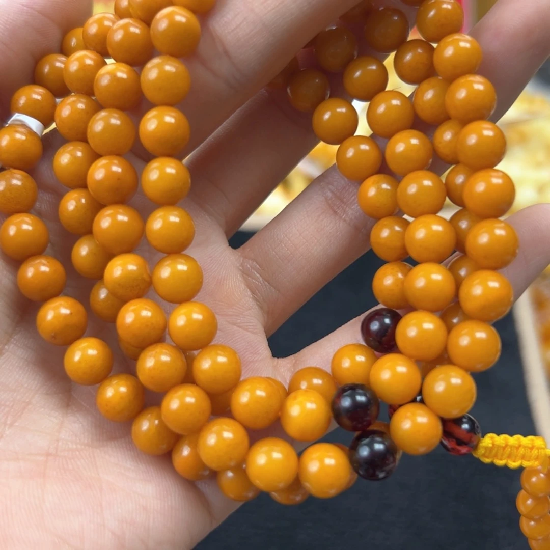 未镶嵌琥珀珠宝奇石