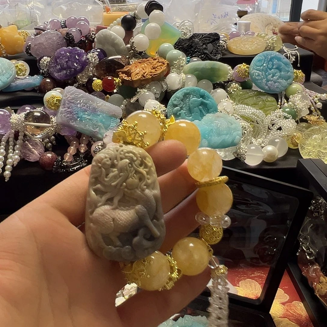 手链未镶嵌水晶水晶手链