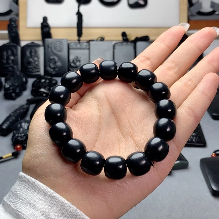 鹏***哥未镶嵌手串和田玉（墨玉）特价14mm
