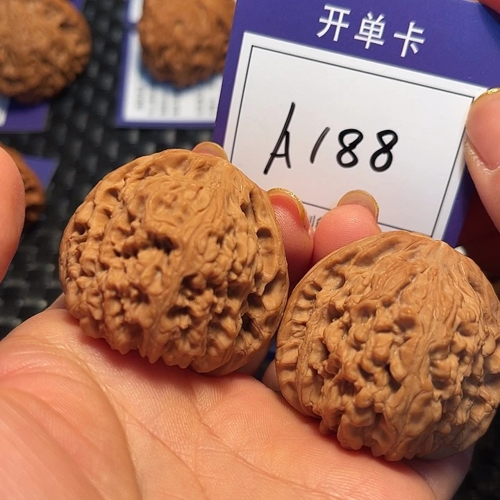 把件桃核41南疆石A188