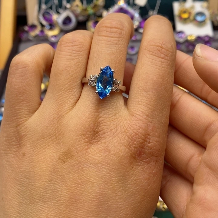 托帕石戒指银S925镶嵌天然托帕石戒指