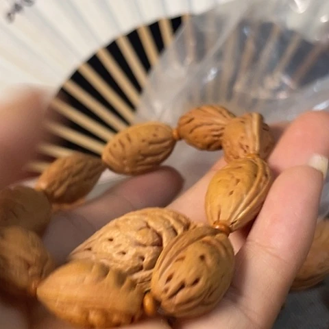 @***。碧桃肌肉麻皮钱袋子脖挂