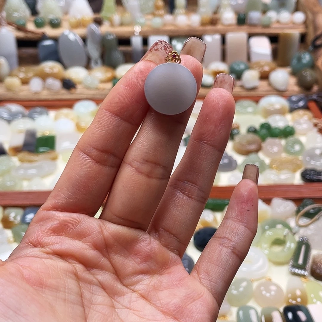 和田玉18K金镶嵌吊坠(不含链)