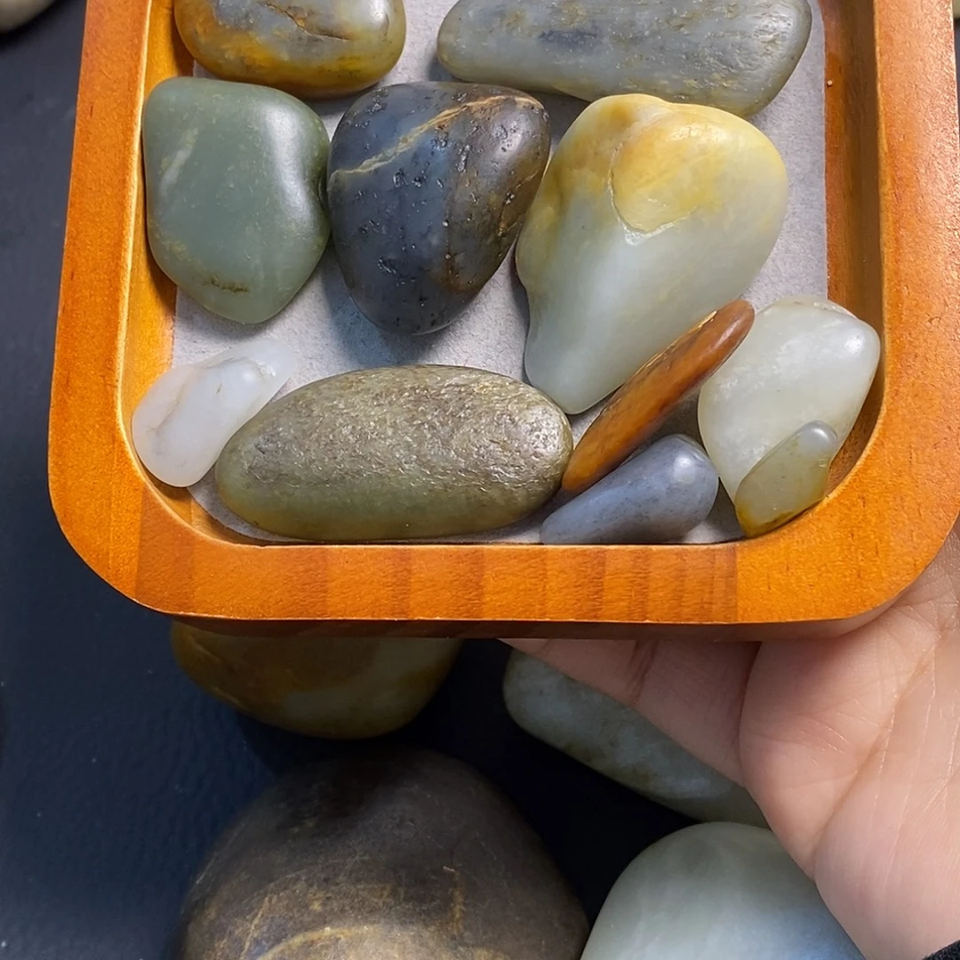 ****欢和田玉未镶嵌挂件