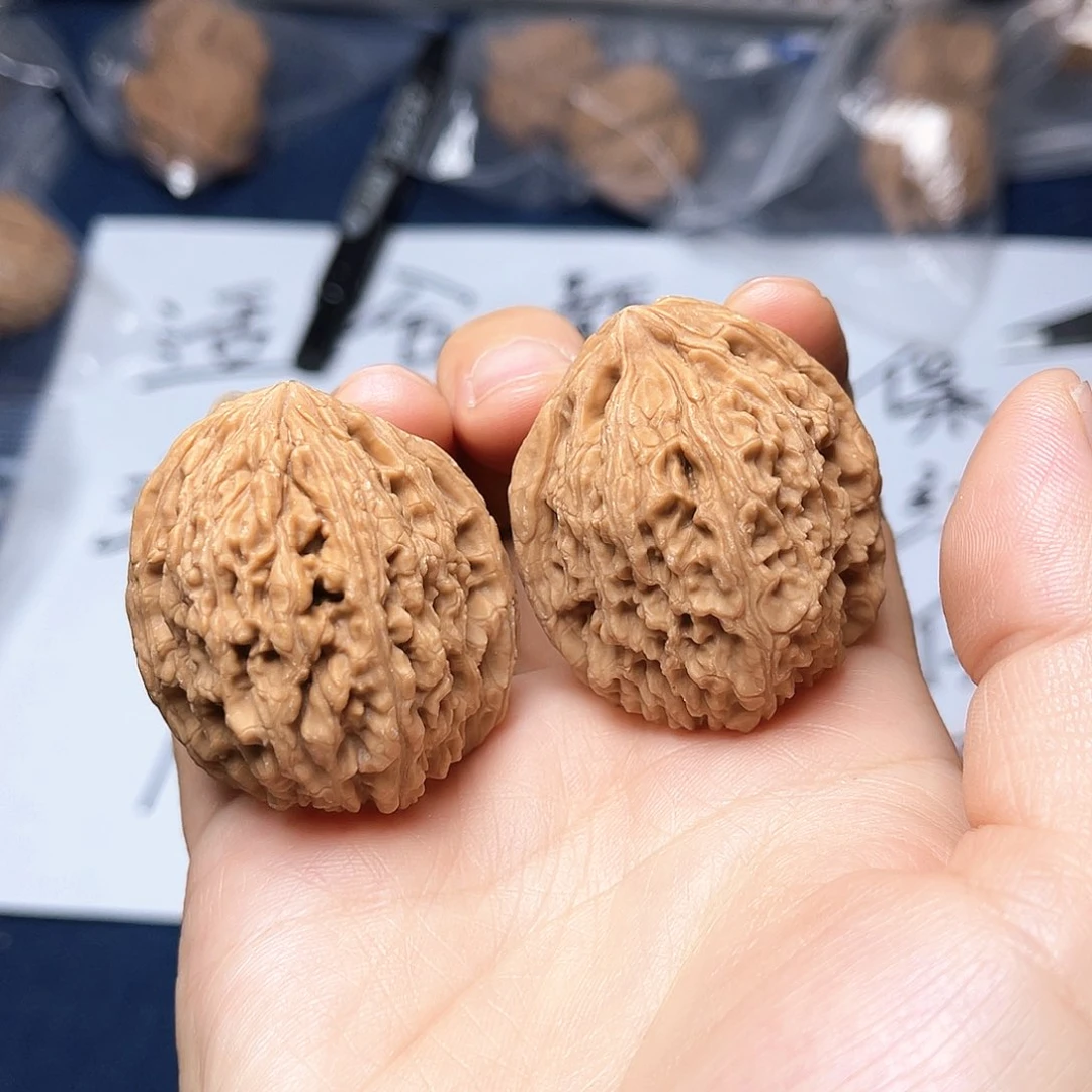 桃核把件61-南疆石核桃37
