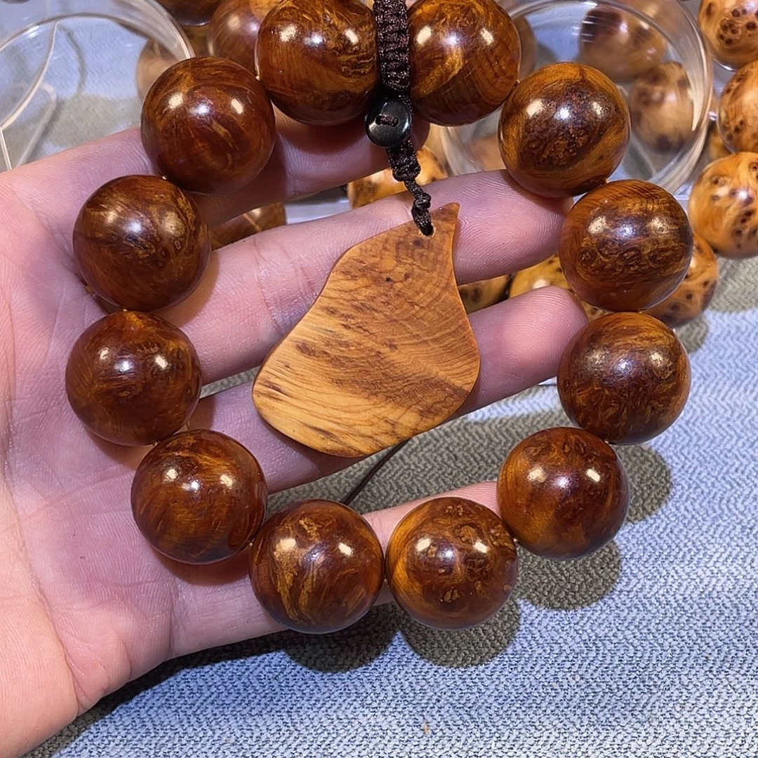 白***6无事牌柏木（崖柏）