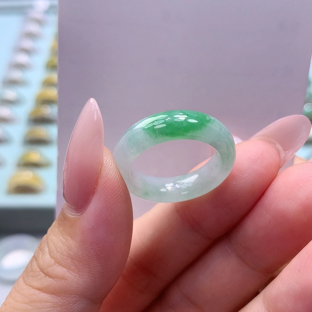未镶嵌戒指翡翠12圈