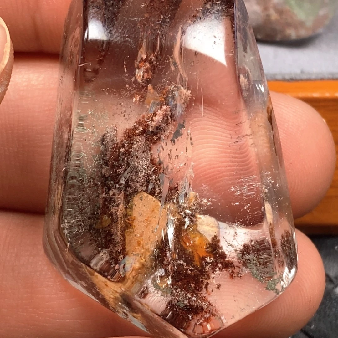 未镶嵌颈饰水晶水晶