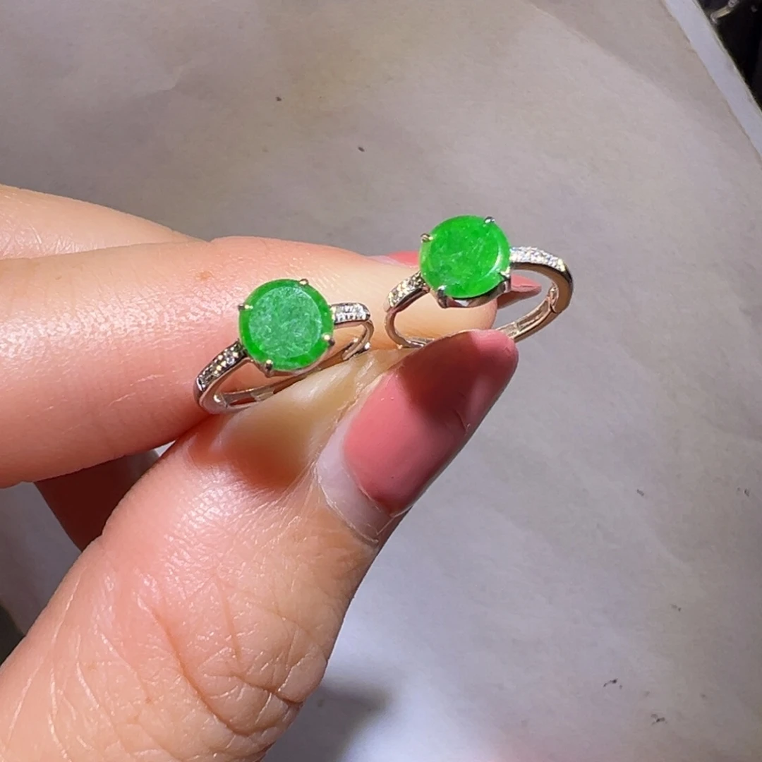 翡翠颈饰18K金镶嵌耳包