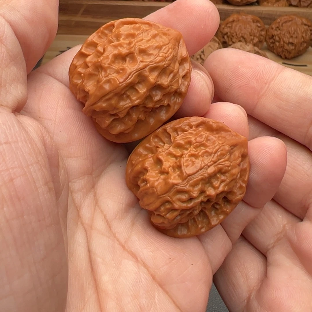 把件文玩核桃玲珑