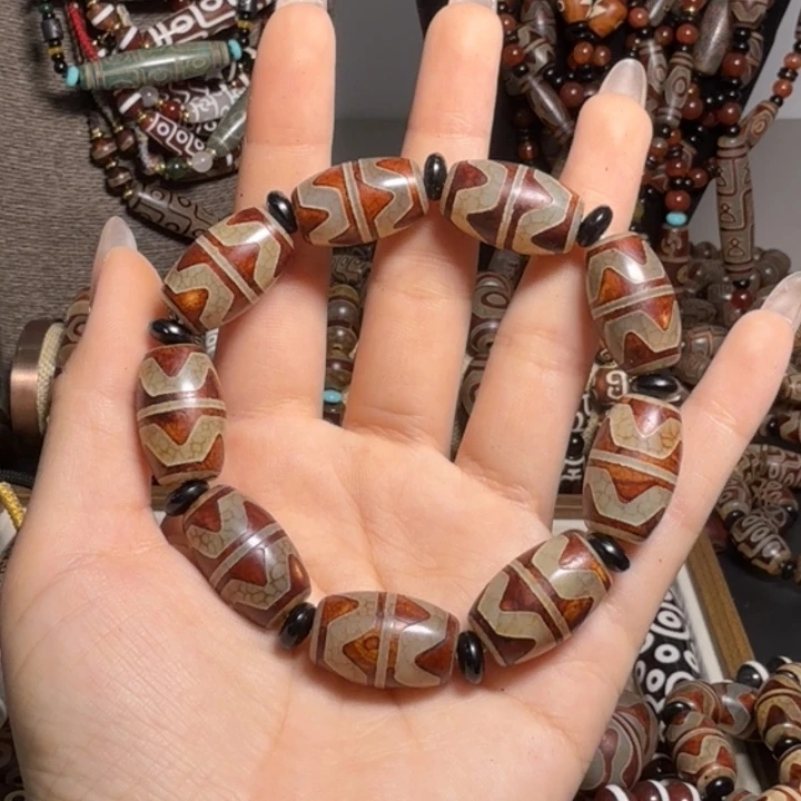 玛瑙/玉髓未镶嵌手链天珠666