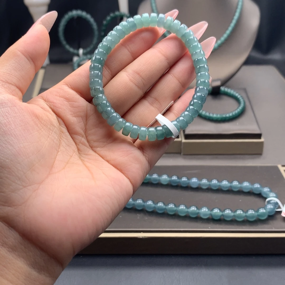 翡翠未镶嵌手链卡7X4mm白蓝药片