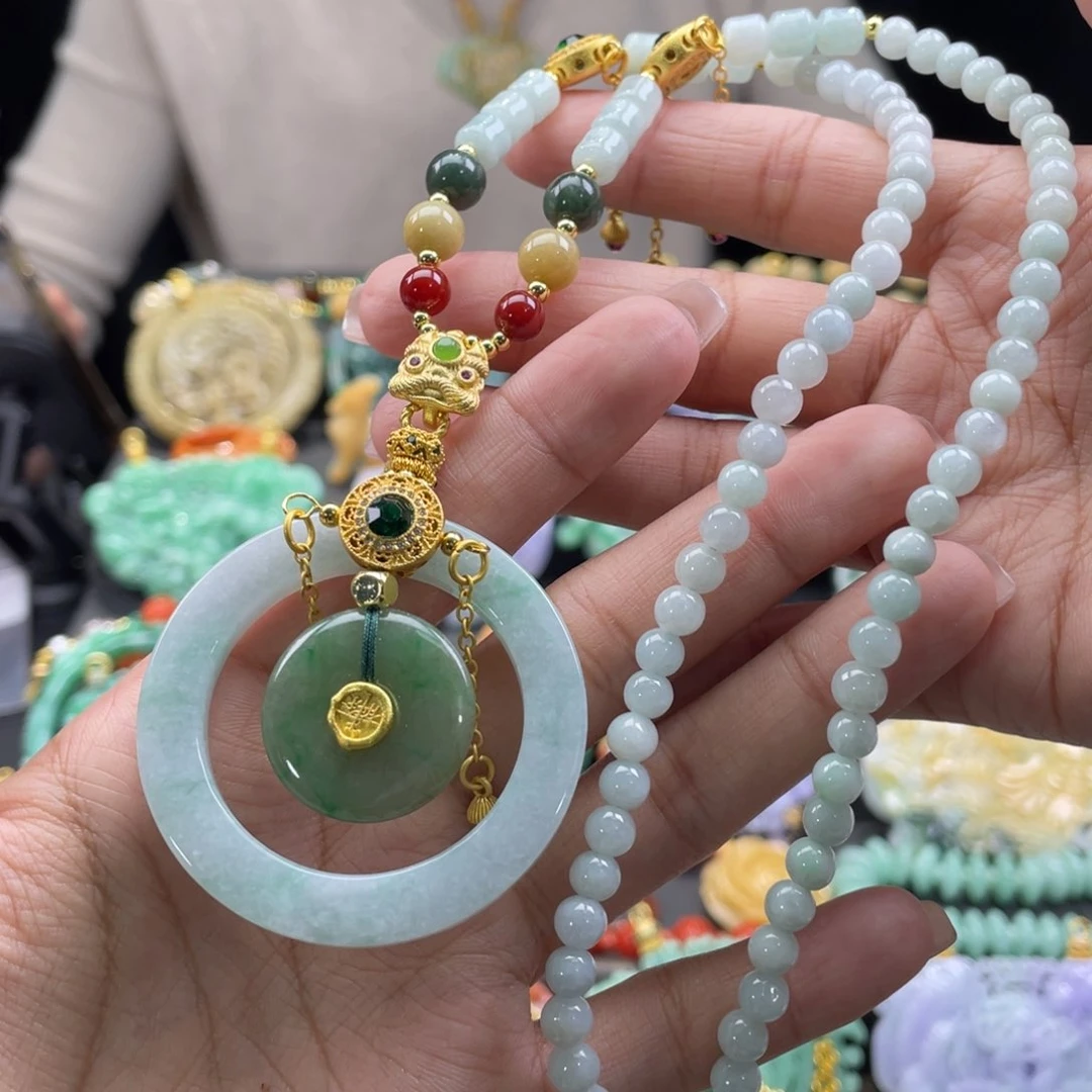 翡翠颈饰未镶嵌代编织