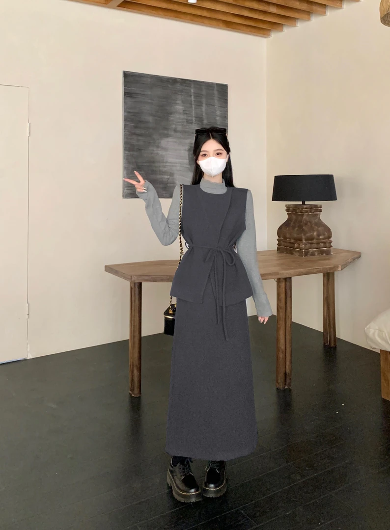 实拍大码高级感2024法式气质复古小香风马甲半身裙时尚减龄三件套