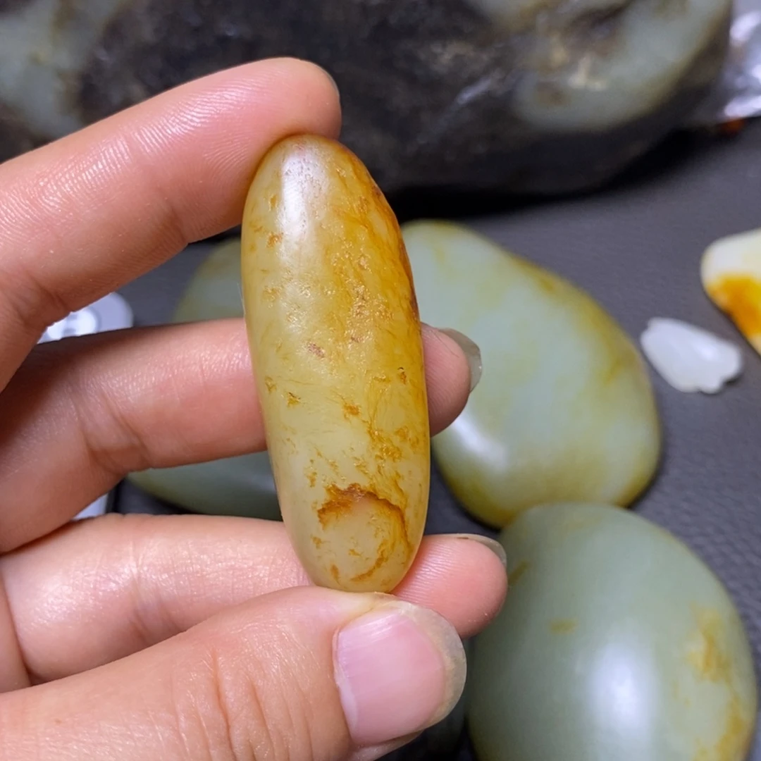 未镶嵌和田玉挂件