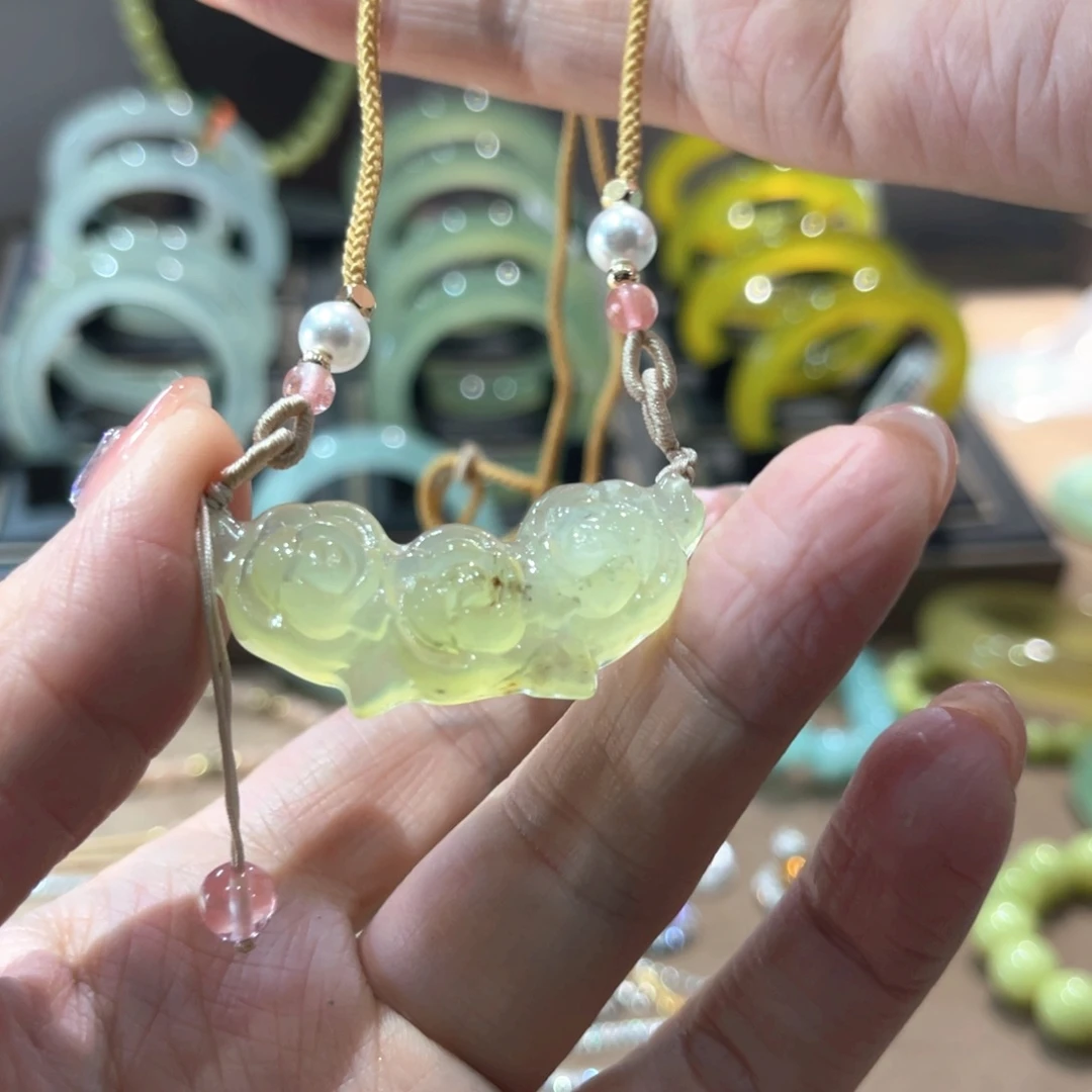 岫玉手镯未镶嵌手镯