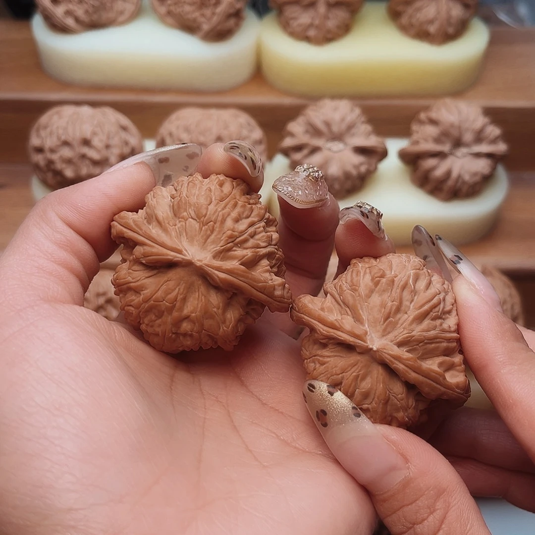 齐***圣白狮子45尺全品无修