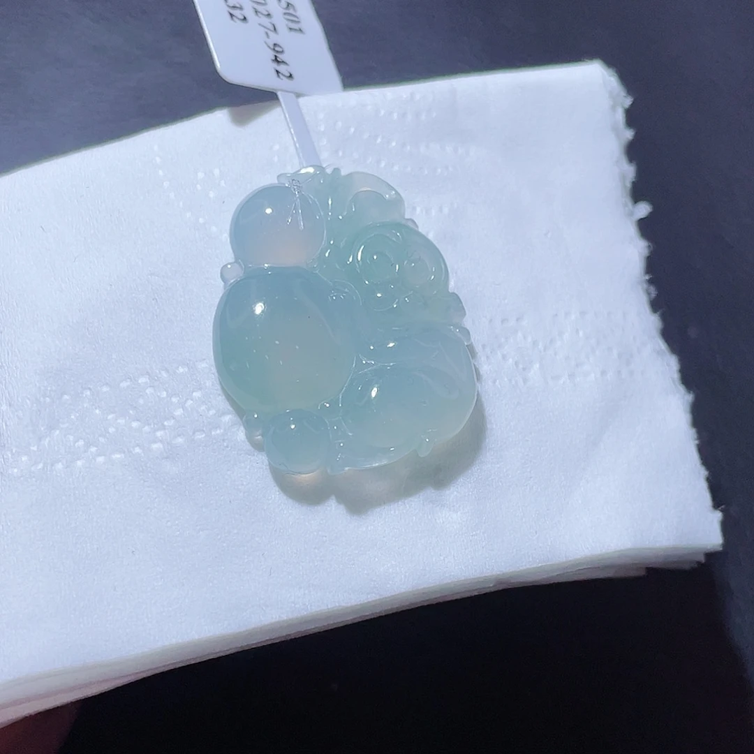 定制翡翠未镶嵌翡翠