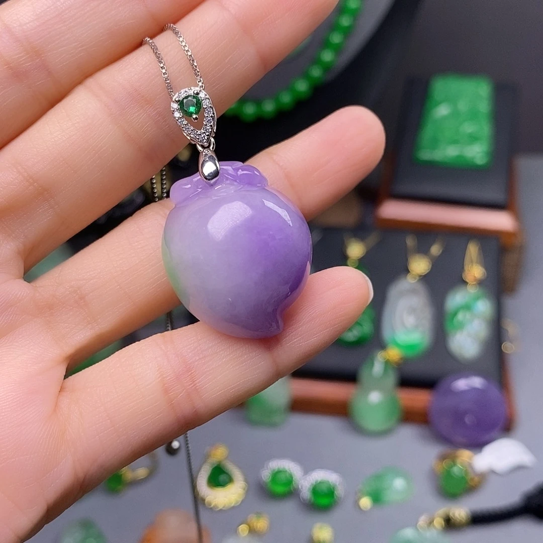 吊坠(赠链)未镶嵌翡翠