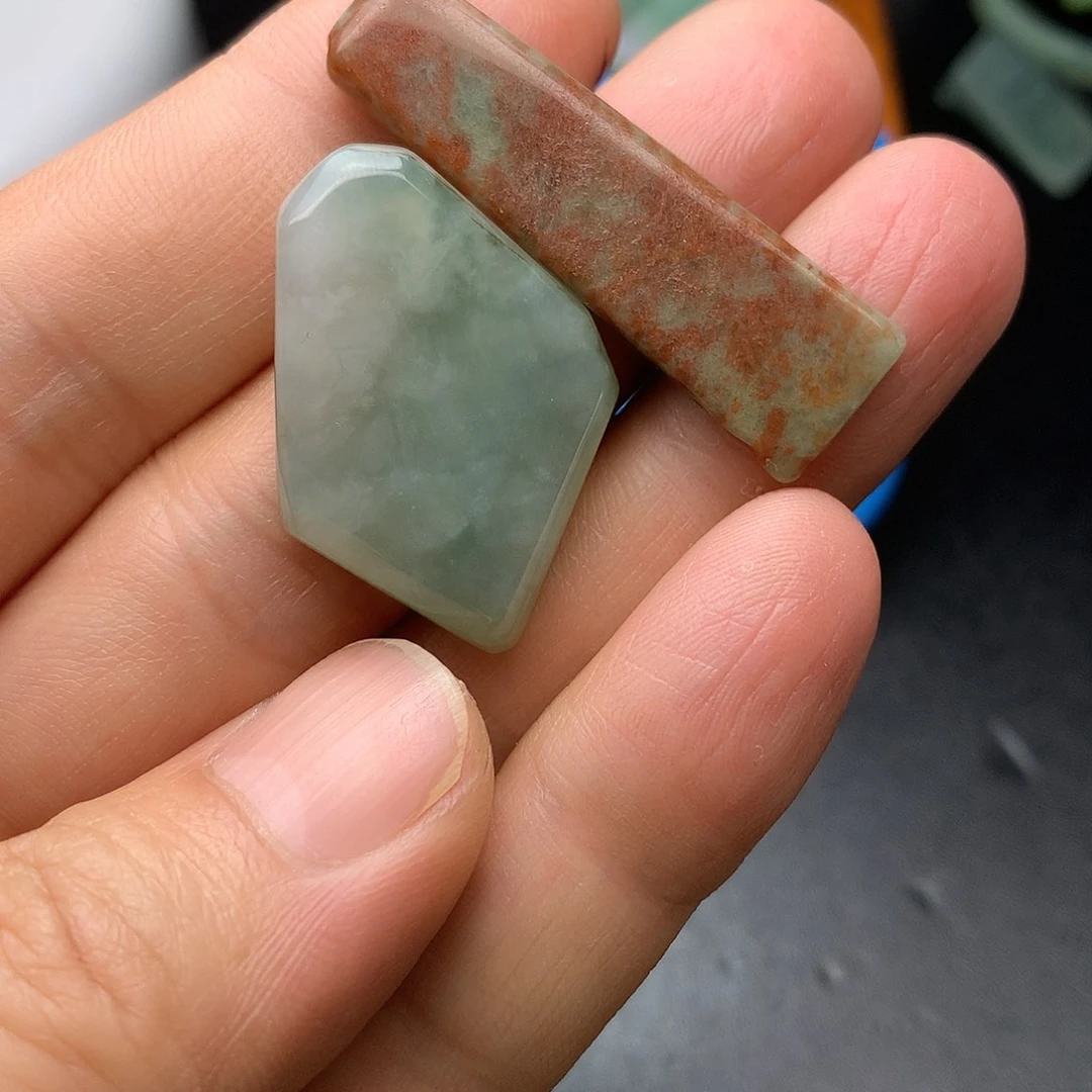 翡翠未镶嵌颈饰翡翠首饰和翡翠珠宝