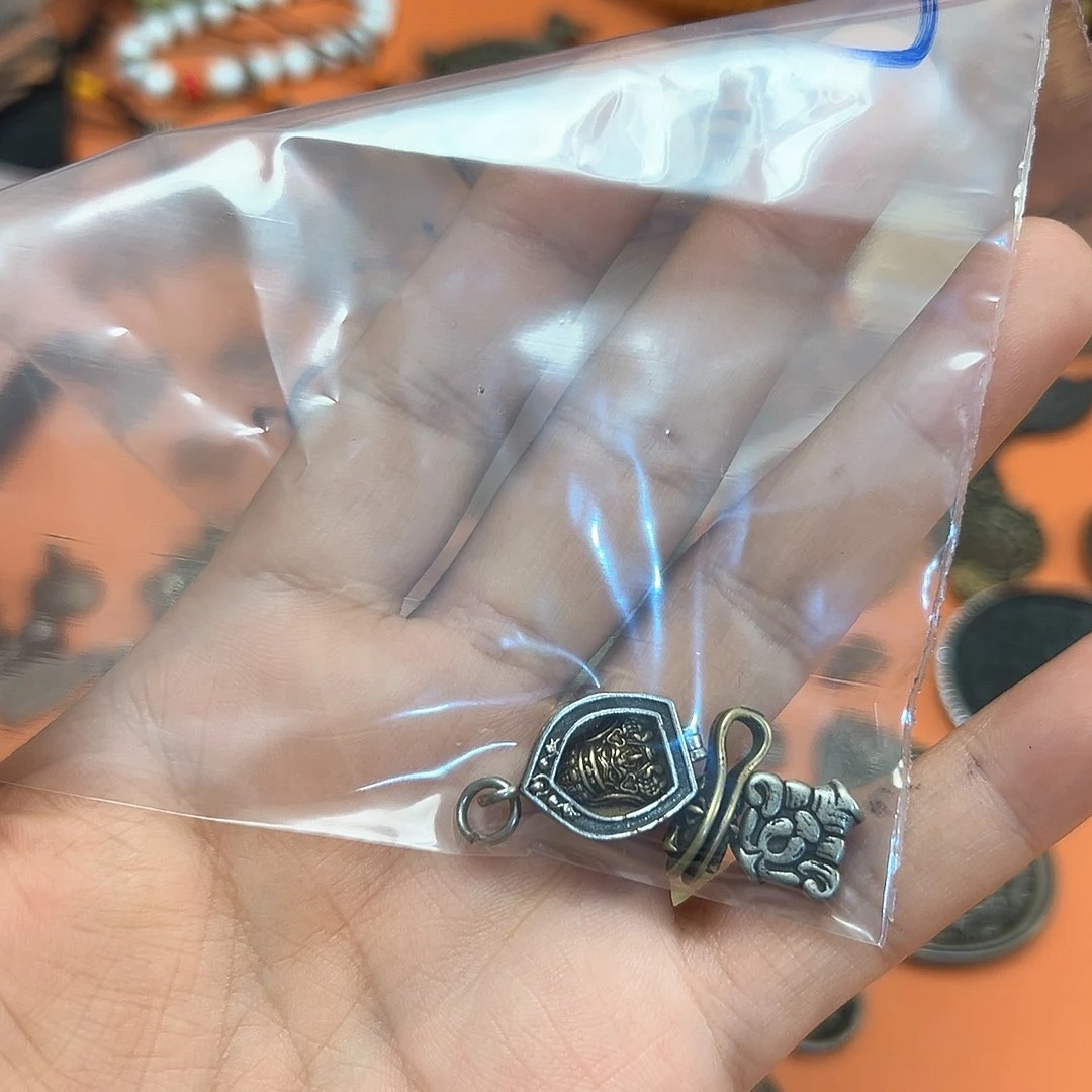 琉璃成品记**了玛吉阿米藏式臻品直播间