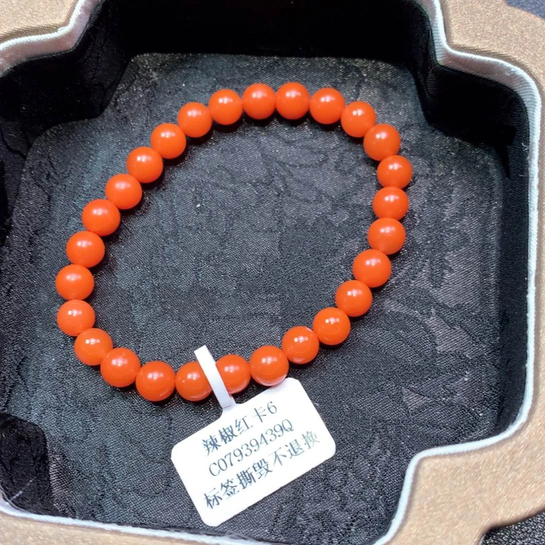 南红玛瑙辣椒红卡6未镶嵌