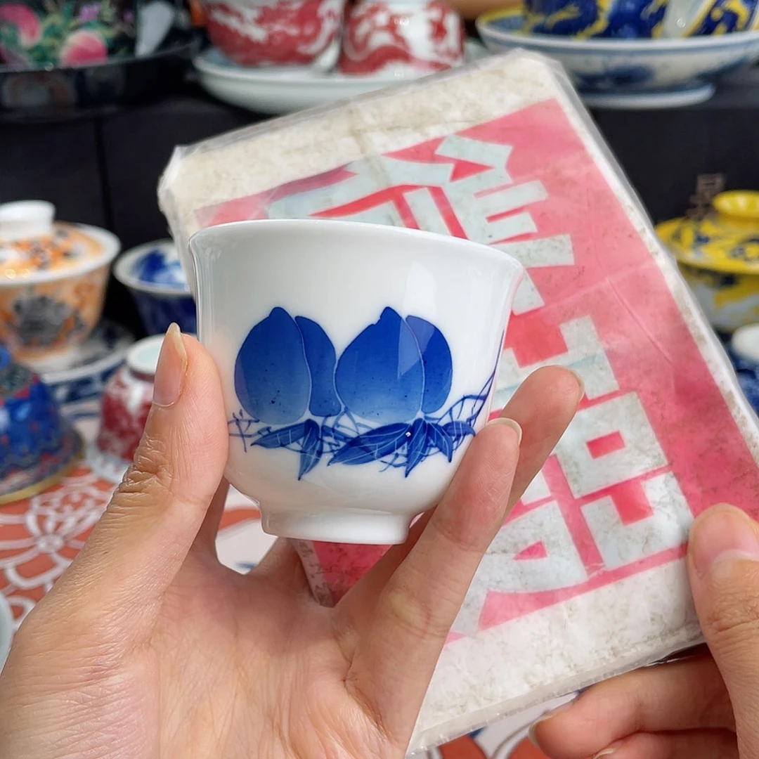 景德镇陶瓷同时在我面前